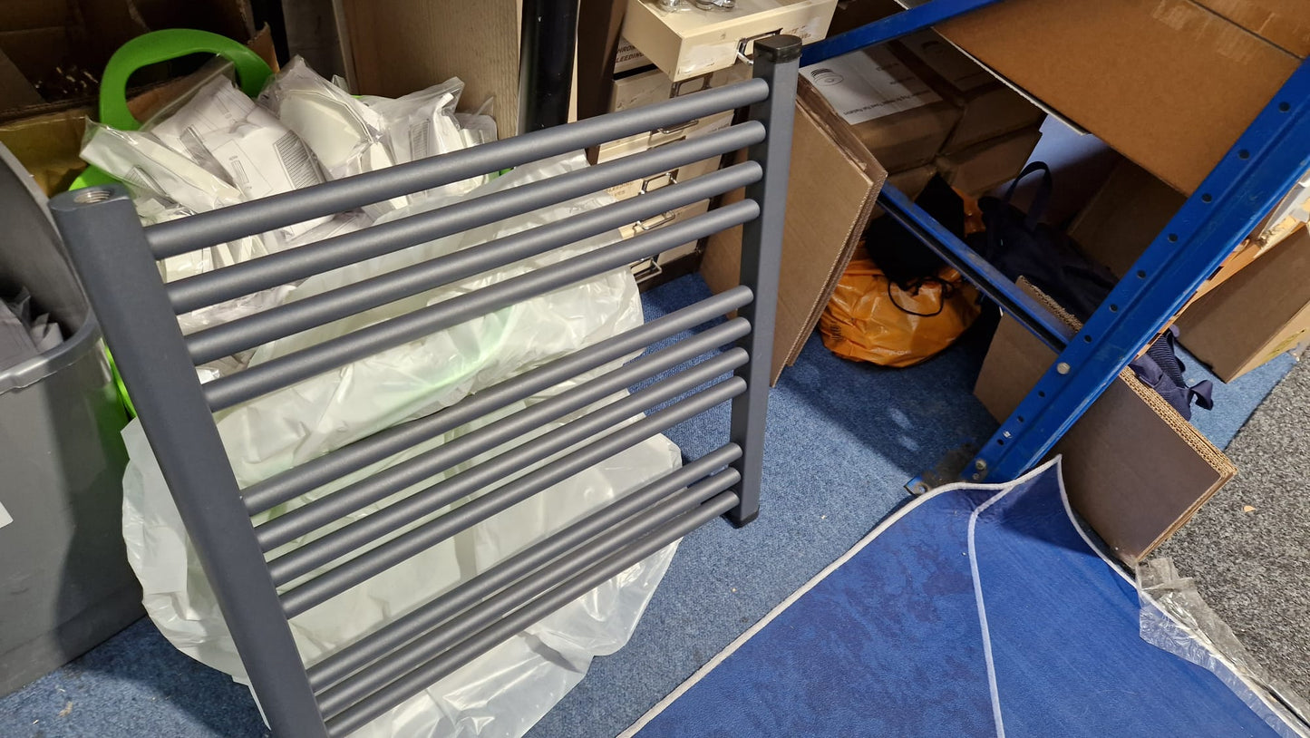  Refurbished 600mm x 600mm Anthracite Grey Heated Towel Rail Radiator | Flat Central Heating BF-01