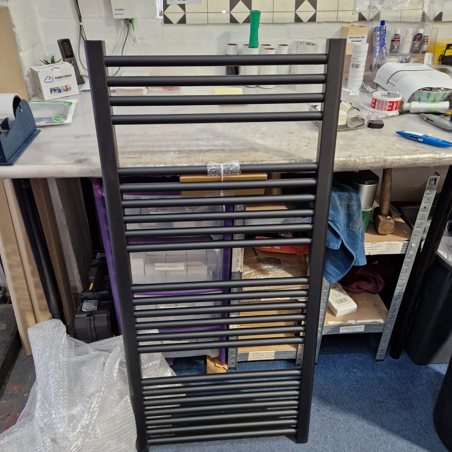  Refurbished 550mm x 1200mm Matt Black Heated Towel Rail Radiator | Flat Central Heating CH-01