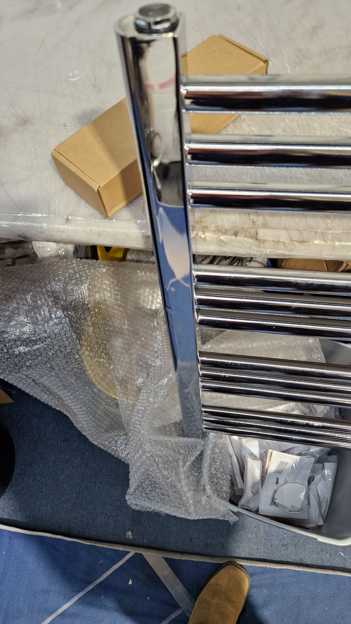 400 x 700mm Refurbished Chrome Electric Pre-Filled Heated Towel Rail ELS-01